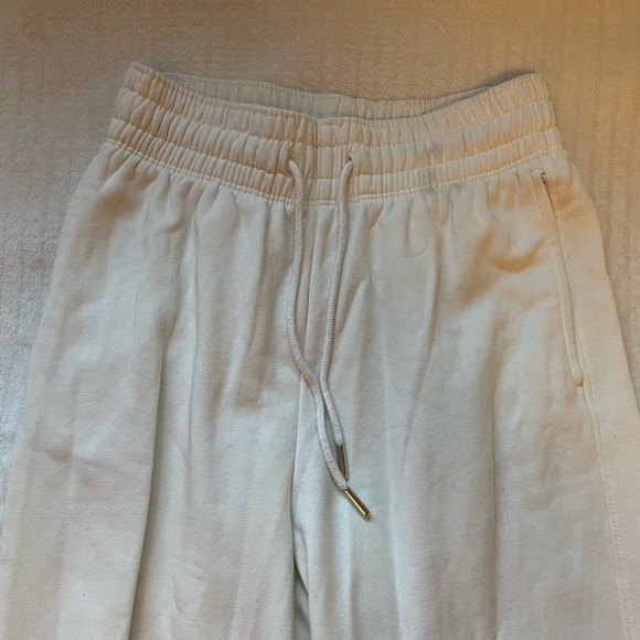 H&M White Sweatpants - Picture 2 of 4